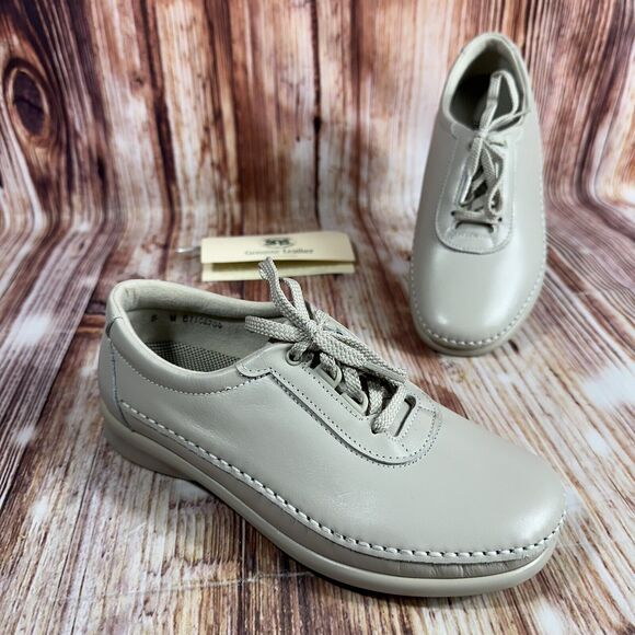 SAS Womens Size 5 Wide Bone Leather TRAVELER Athletic Oxford Walking Shoes NEW - Picture 1 of 11